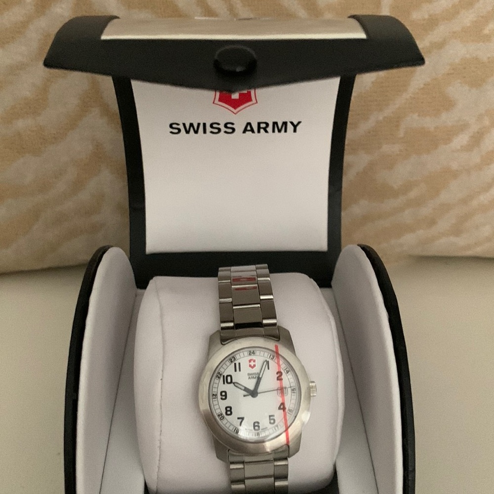 New, in box ladies watch